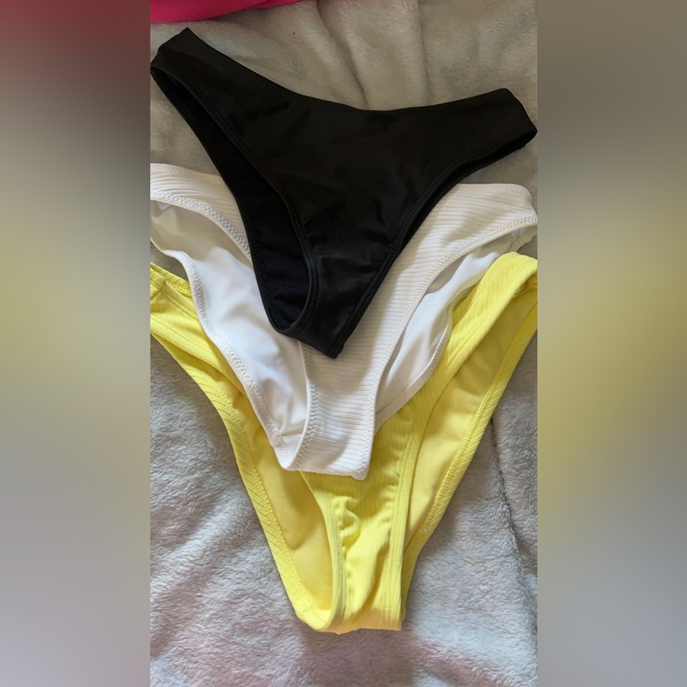 Bundle of women’s swim bottoms